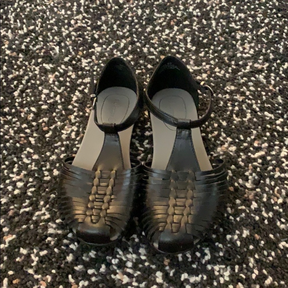 Cute Sandals by Baretraps 💖